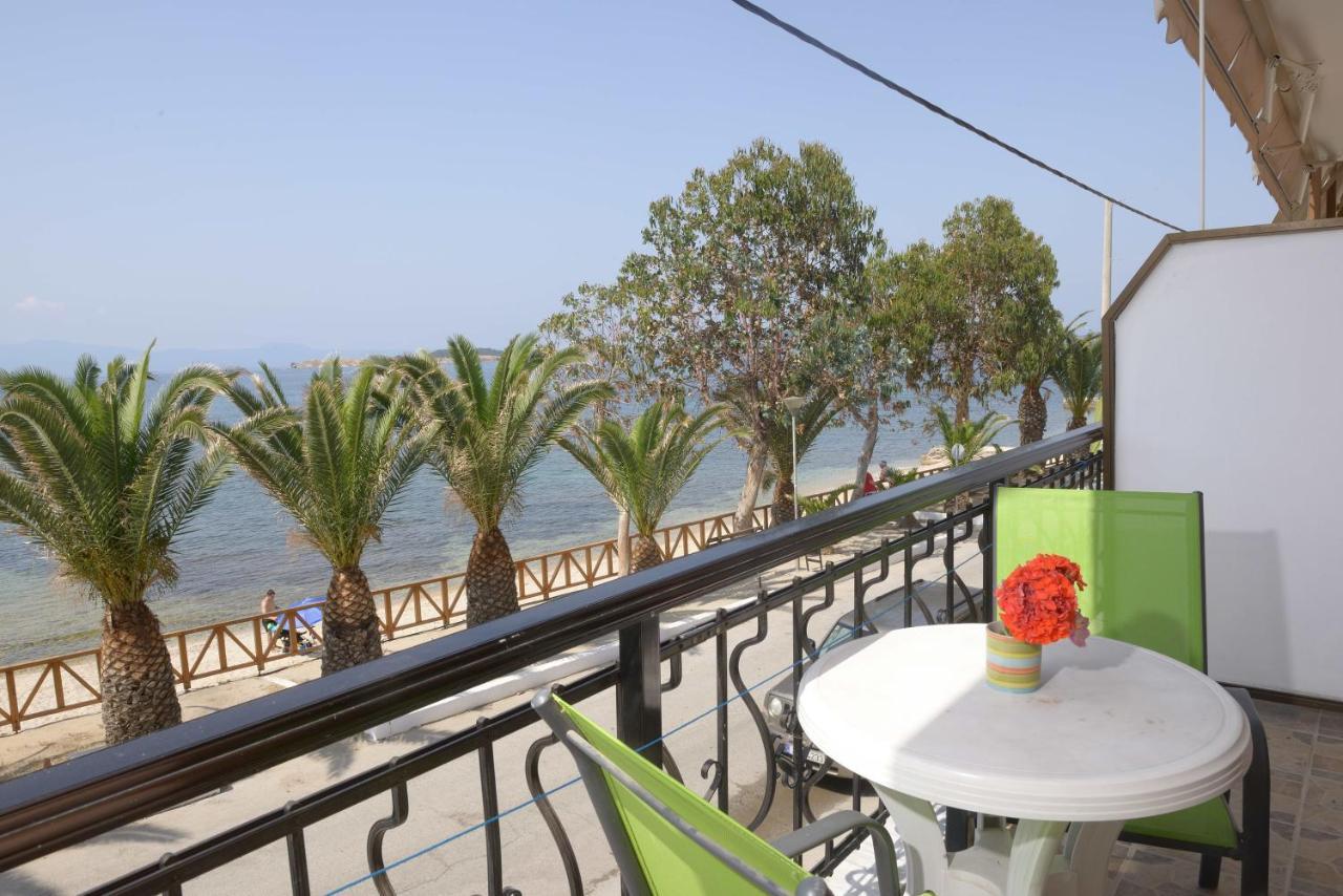 Hotel Akrogiali Ouranoupoli Exterior foto