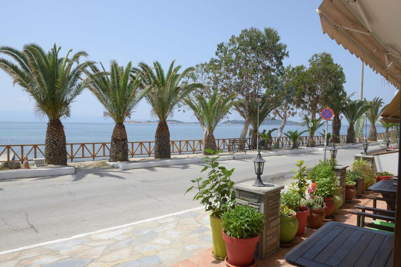 Hotel Akrogiali Ouranoupoli Exterior foto