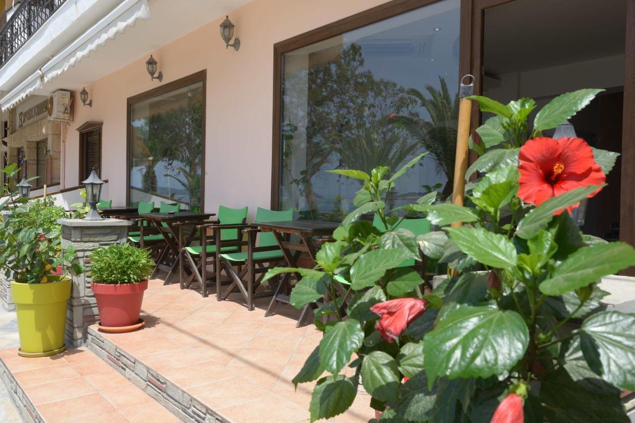 Hotel Akrogiali Ouranoupoli Exterior foto